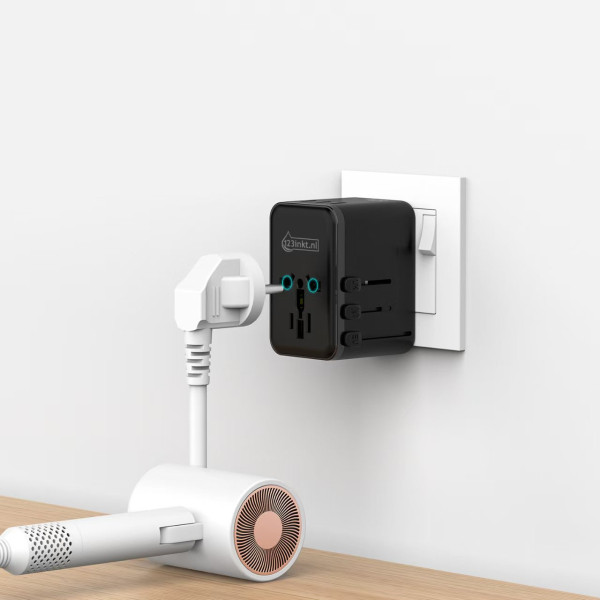 123encre chargeur/adapteur de voyage 67 W avec 1 port USB-A + 3 ports USB-C 390045 - 8