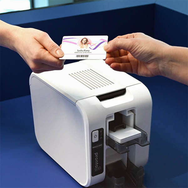 Magicard Pronto 100 kit de démarrage pour imprimante de cartes 145019 - 4