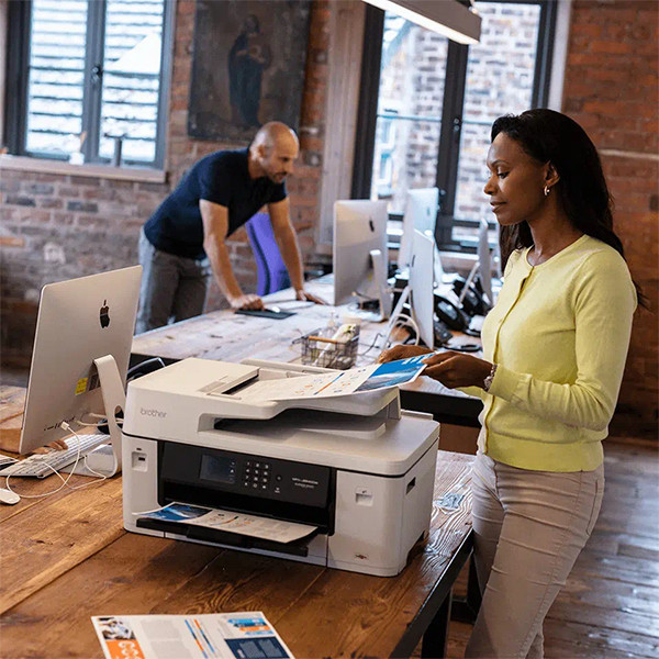 Brother MFC-J6540DWE imprimante à jet d'encre A3 multifonction avec wifi (4 en 1) 832970 - 4