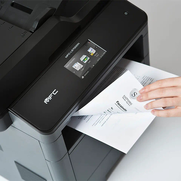 Brother MFC-L5700DN imprimante laser multifonction A4 noir et blanc (4 en 1) 832848 - 4