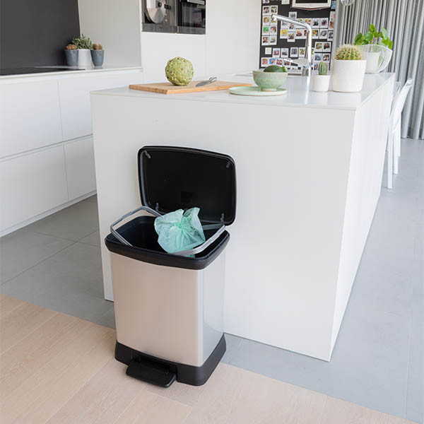 Curver Decobin poubelle rectangulaire (30 litres) - argent métal 243884 - 3