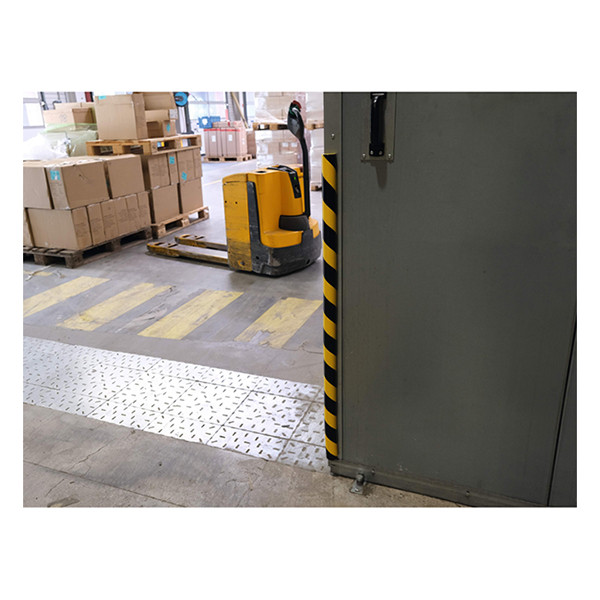 Durable profilé de protection pour surfaces S32R 310261 - 4