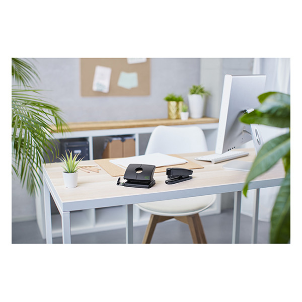 Novus B2 Re+New agrafeuse métal (25 feuilles) - noir 204368 - 6